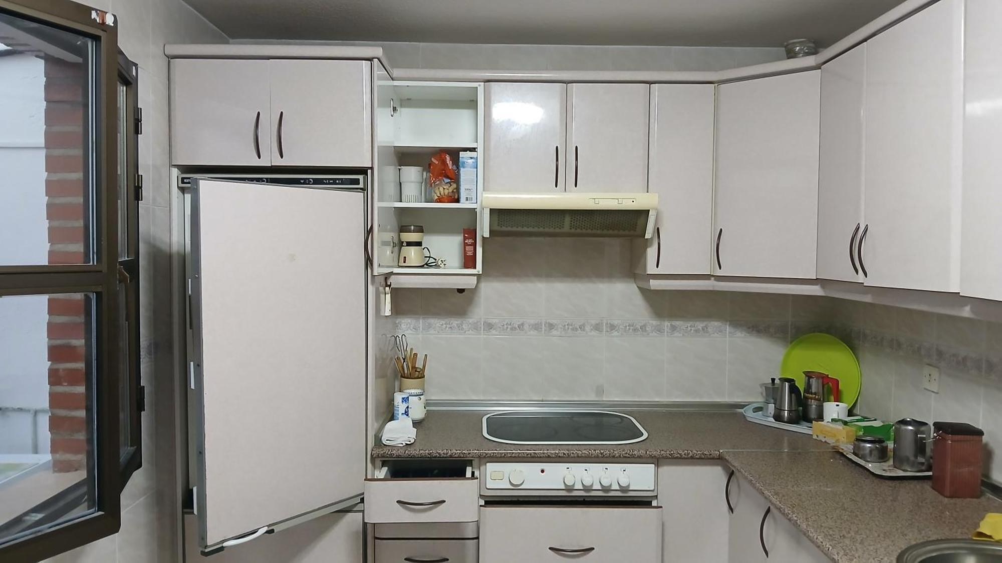 Habitacion Privada Triple Toledo Exterior photo
